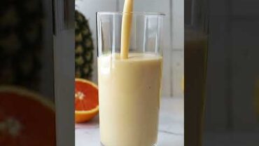 VIDEO: Pineapple Smoothie #shorts