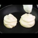 VIDEO: Vanilla fluffy pancakes: how to make them tall and fluffy!