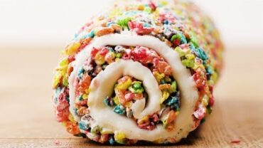 VIDEO: Marshmallow Fruity Pebble Roll | DIY Quick and Easy Treats | Fun Food Ideas by So Yummy