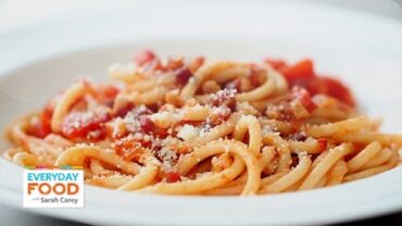 VIDEO: Bucatini with Pancetta, Tomatoes, and Onion – Everyday Food with Sarah Carey